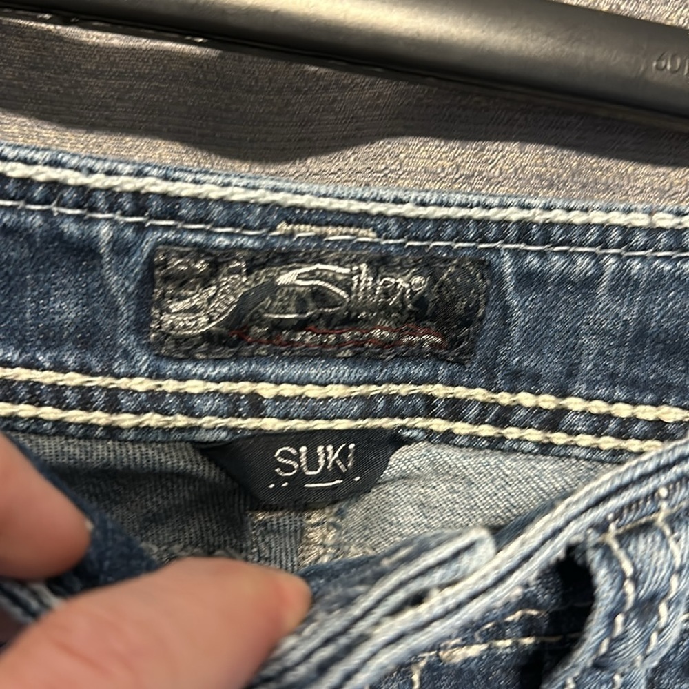 Sliver seven Jean short​ - Picture 5 of 6